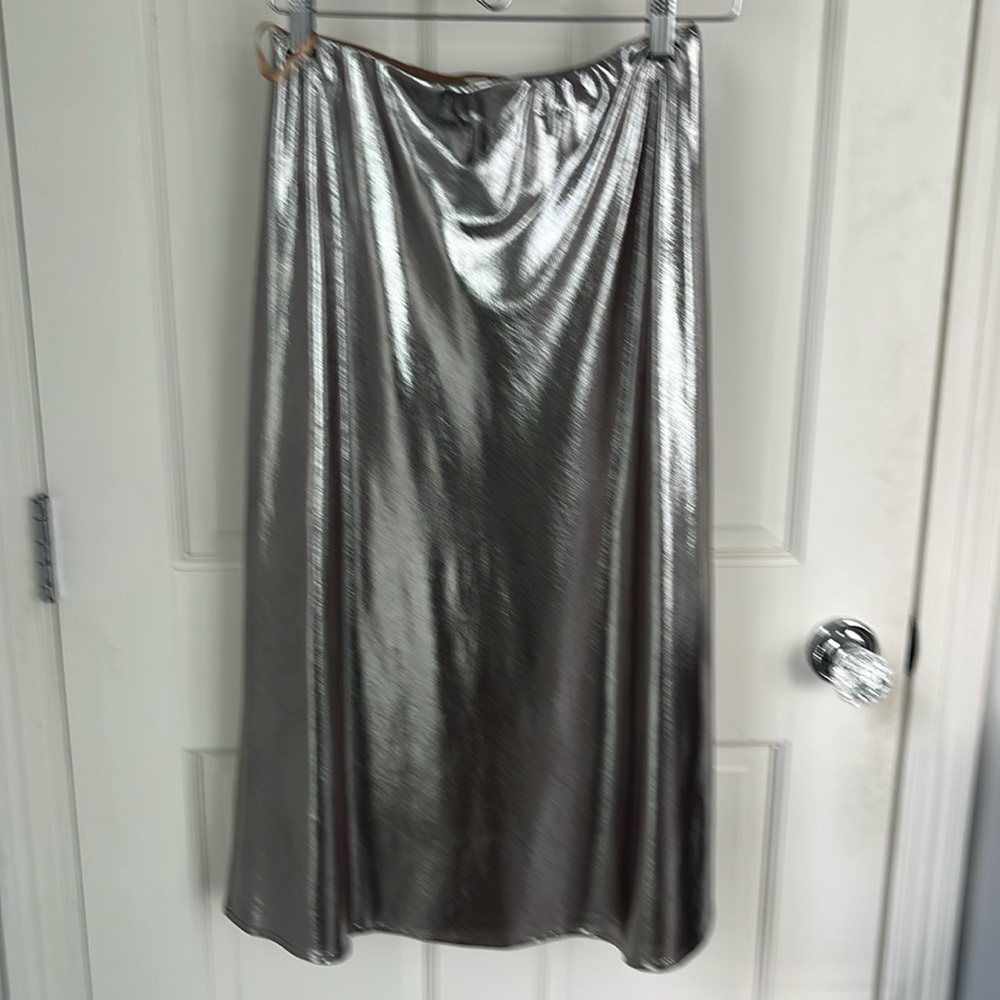 She + Sky silver midi skirt. Never worn, NWT. Size S.